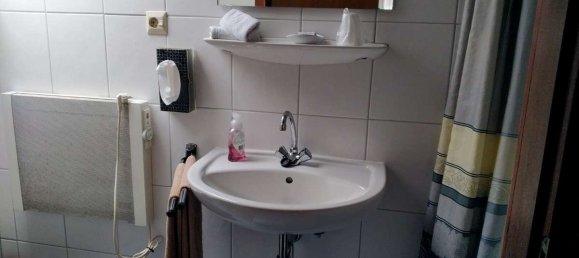 200m² Hotel in Mayen-Koblenz, Germany No. 168609 3