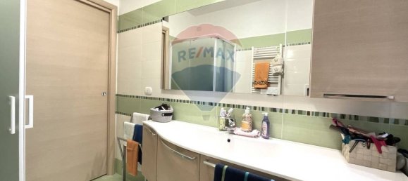 Квартира с 2 спальнями в Боллате, Италия № 141739 19