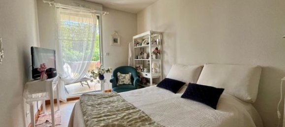 2 bedrooms Apartment in Niort, France No. 304340 4