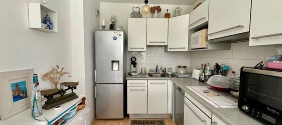 2 bedrooms Apartment in Niort, France No. 304340 3