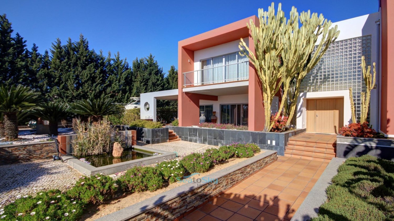 6 bedrooms Villa in Lagoa, Portugal No. 309224