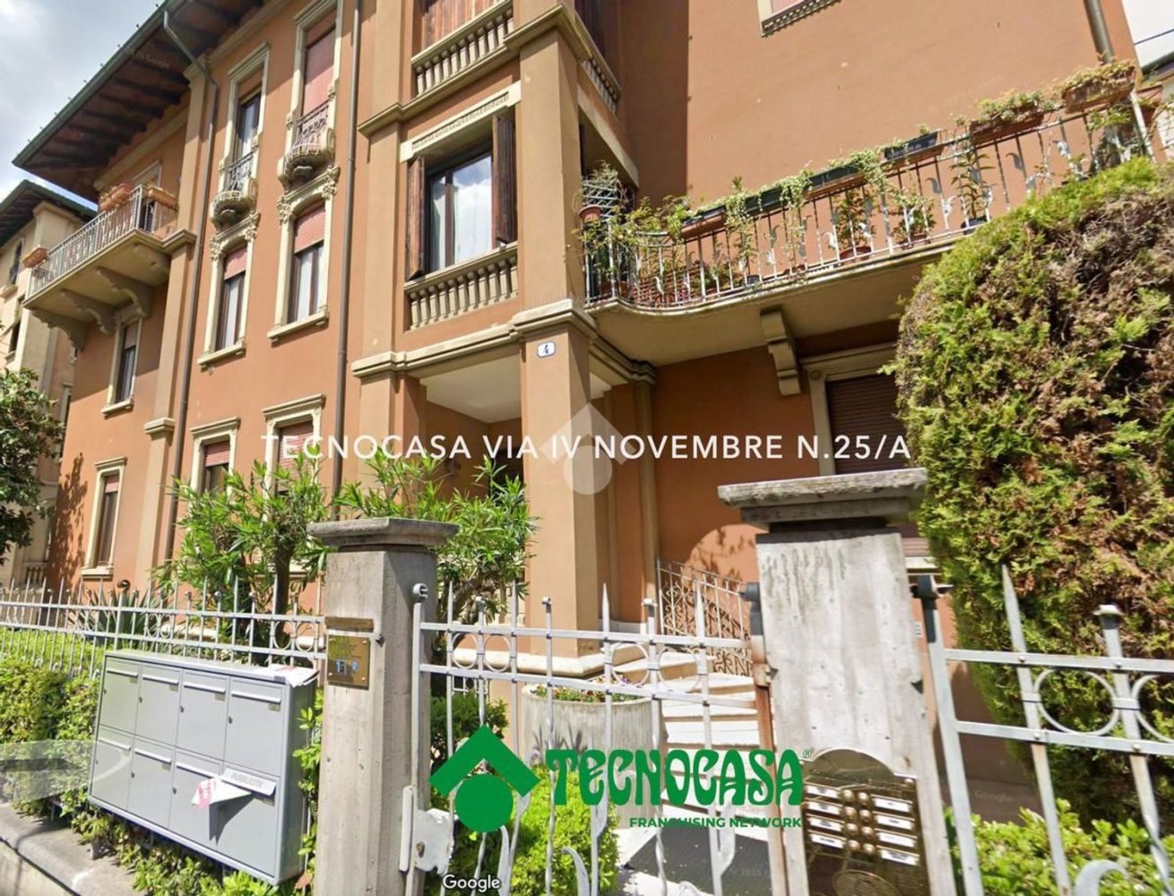 4 bedrooms Apartment in Verona, Italy No. 337388