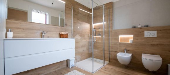 Villa de 4 divisões em Bovolenta, Italy N.º 237691 4