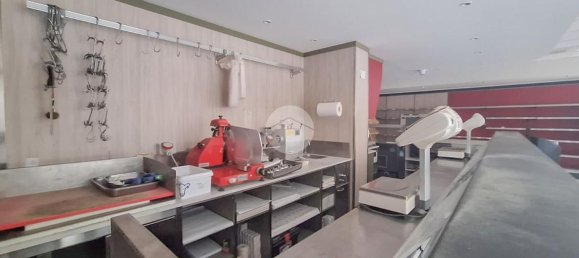 200m² Commercial property in Trescore Cremasco, Italy No. 359733 12