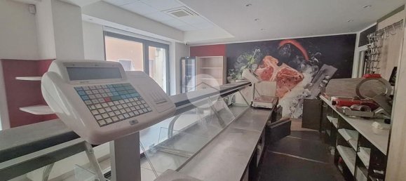 200m² Commercial property in Trescore Cremasco, Italy No. 359733 9