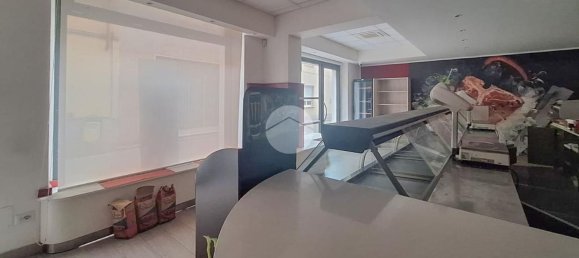 200m² Commercial property in Trescore Cremasco, Italy No. 359733 10