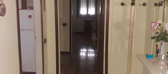 3 rooms Apartment in Settimo Milanese, Italy No. 182708 5