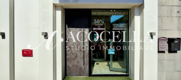 Propiedad comercial de 2 habitaciónes en Bologna, Italy No. 270013 5