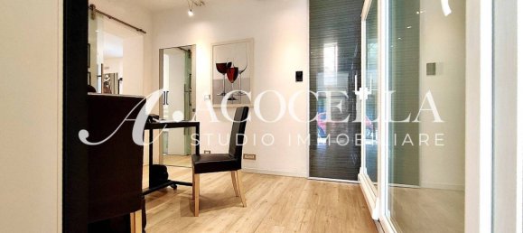 Propiedad comercial de 2 habitaciónes en Bologna, Italy No. 270013 16