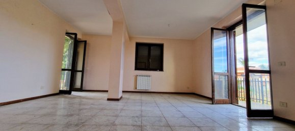 3-Zimmer Wohnung in Mascali, Italy, Nr. 122853 4
