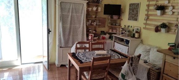 10 rooms Apartment in Pozzuoli, Italy No. 9503 23