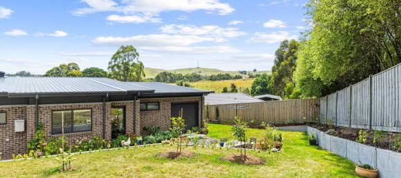 3 bedrooms House in Korumburra, Australia No. 1016 17