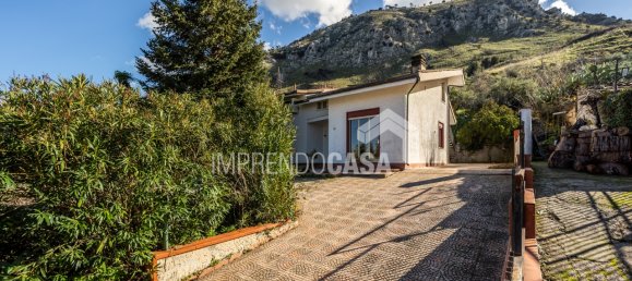 6 rooms Villa in Altofonte, Italy No. 233852 4