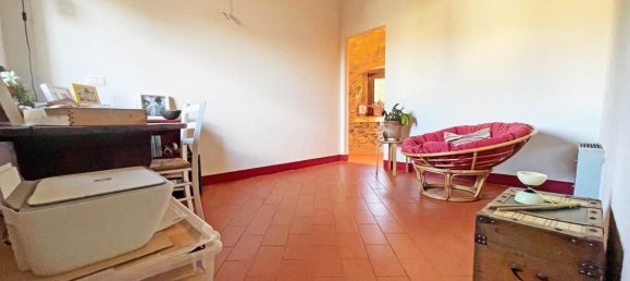 Estudio en Castellina Marittima, Italy No. 1520 12