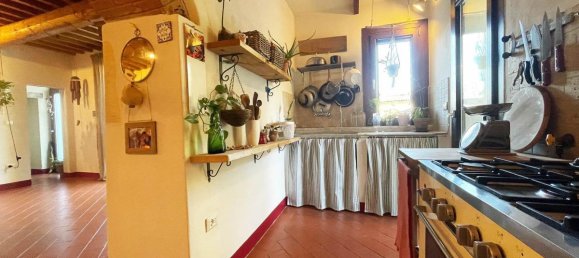 Estudio en Castellina Marittima, Italy No. 1520 5