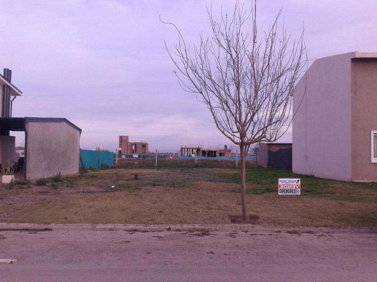 Terreno en Córdoba, Argentina No. 38189