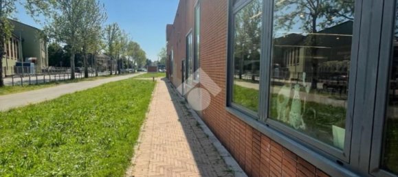 300m² Commercial property in Nonantola, Italy No. 88233 17