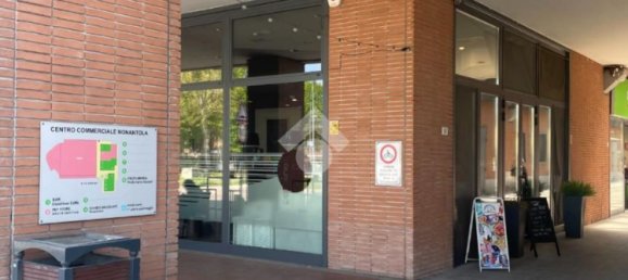 300m² Commercial property in Nonantola, Italy No. 88233 12