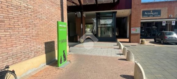 300m² Commercial property in Nonantola, Italy No. 88233 15