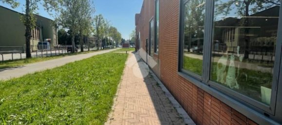 300m² Commercial property in Nonantola, Italy No. 88233 13
