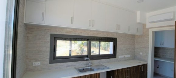 3 bedrooms Villa in Trachoni, Cyprus No. 1162 14