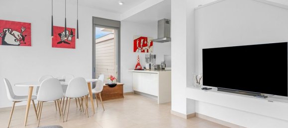 3 bedrooms Villa in Alicante, Spain No. 176092 9