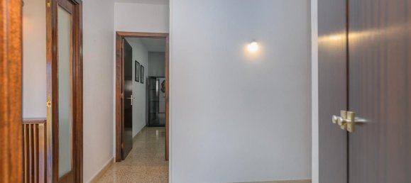 4 bedrooms Apartment in Barcelona, Spain No. 182287 21