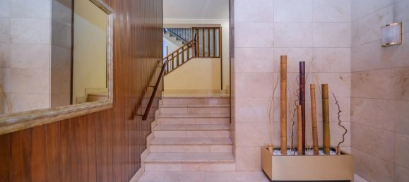 4 bedrooms Apartment in Barcelona, Spain No. 182287 24