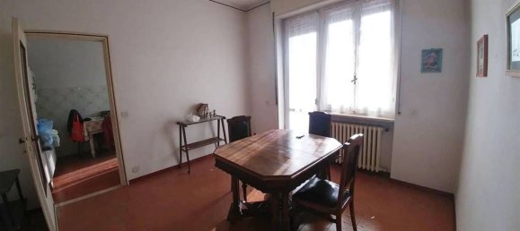 6 rooms House in Sale, Italy No. 56159 6
