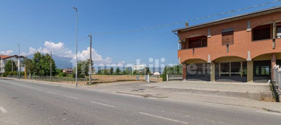 1 room Commercial property in Ivrea, Italy No. 347929 12