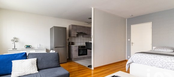 Estudio en Fontaine-les-Dijon, France No. 59557 13