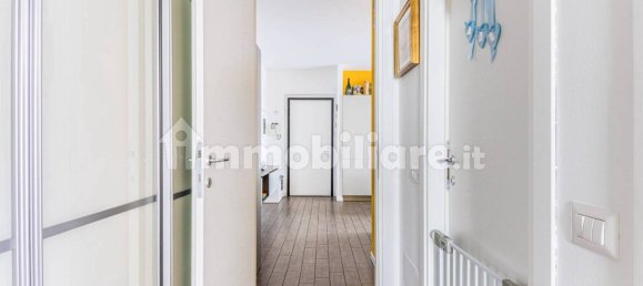 Квартира с 2 спальнями в Джуссано, Италия № 379981 4