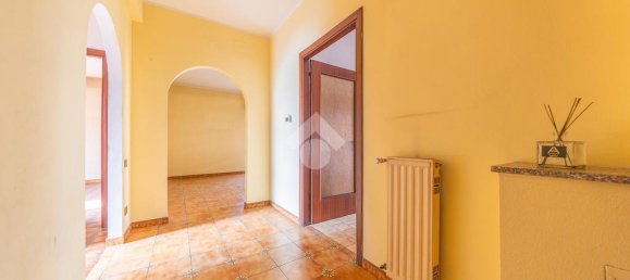 Квартира с 2 спальнями в Альбано Лациале, Италия № 126921 2