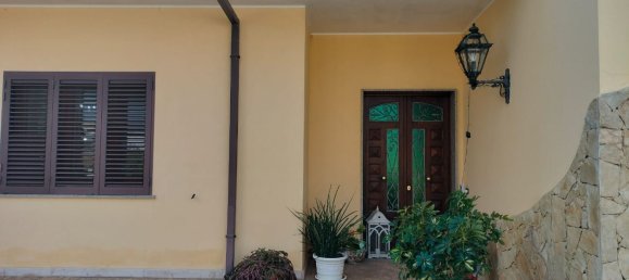 Villa de 8 habitaciónes en Carmiano, Italy No. 152904 2