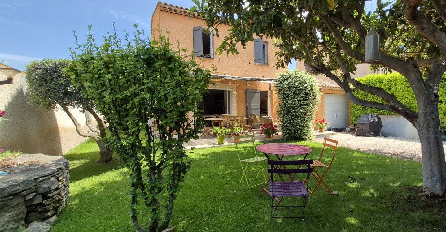 3 bedrooms Villa in Gardanne, France No. 333980