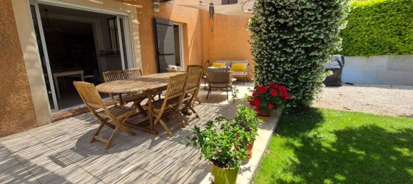 3 bedrooms Villa in Gardanne, France No. 333980 2