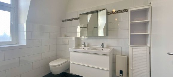 4غرفة شقة في Solingen, Germany رقم 48374 9