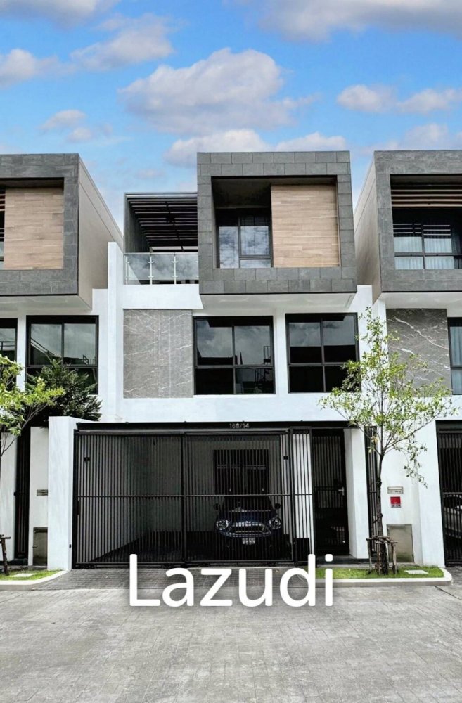 3 bedrooms Bungalow in Bang Kapi, Thailand No. 20486