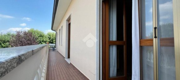 Villa de 7 habitaciónes en Busnago, Italy No. 162940 5