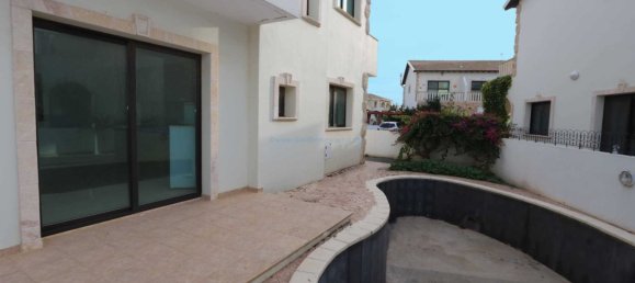 Дом с 3 спальнями в Авгору, Кипр № 23856 2