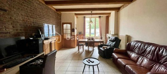 2 bedrooms House in Tourcoing, France No. 316890 3