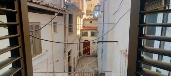 3 bedrooms House in Castelmauro, Italy No. 339256 8