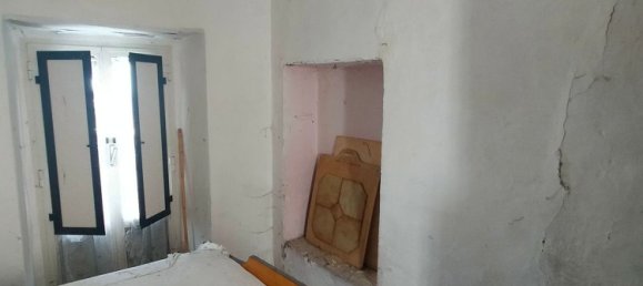 3 bedrooms House in Castelmauro, Italy No. 339256 16