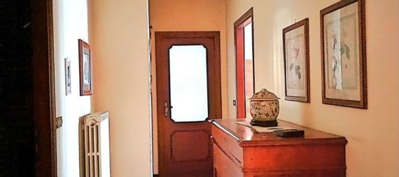 Коммерческая недвижимость 1445м² в Кастель Гоффредо, Италия № 291983 48