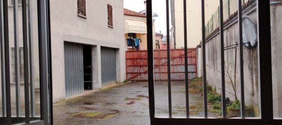 Коммерческая недвижимость 1445м² в Кастель Гоффредо, Италия № 291983 9