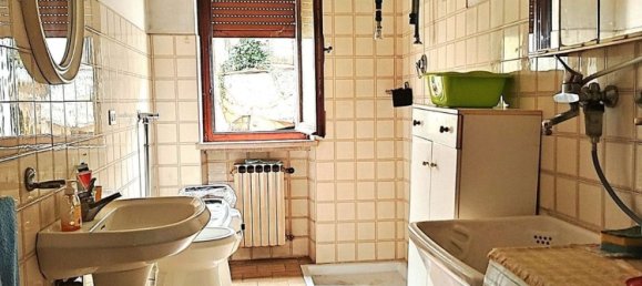 Коммерческая недвижимость 1445м² в Кастель Гоффредо, Италия № 291983 29