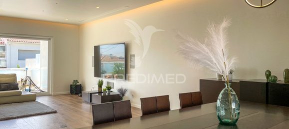 Дом с 4 спальнями в Одивелаш, Португалия № 133506 3