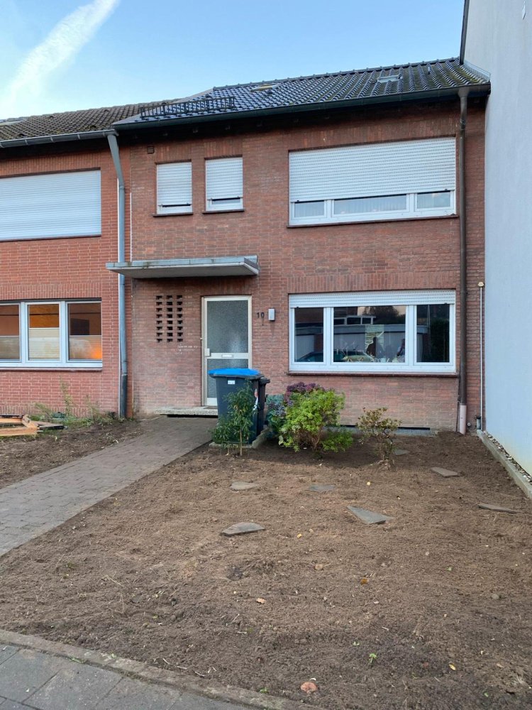 3 bedrooms Townhouse in Wesel, Germany No. 361285