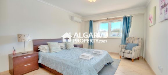 4 Schlafzimmer Wohnung in Quarteira, Portugal, Nr. 352637 20
