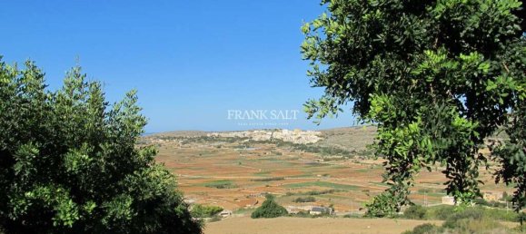 3 bedrooms House in Mgarr, Malta No. 10727 6